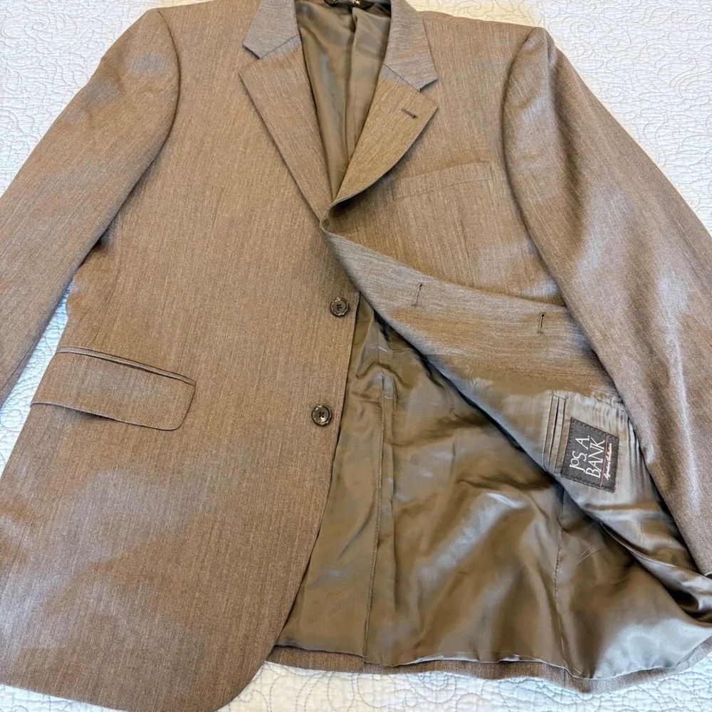 Jos. A. Bank Signature Collection Gray Herringbone 100% Wool Blazer 44L